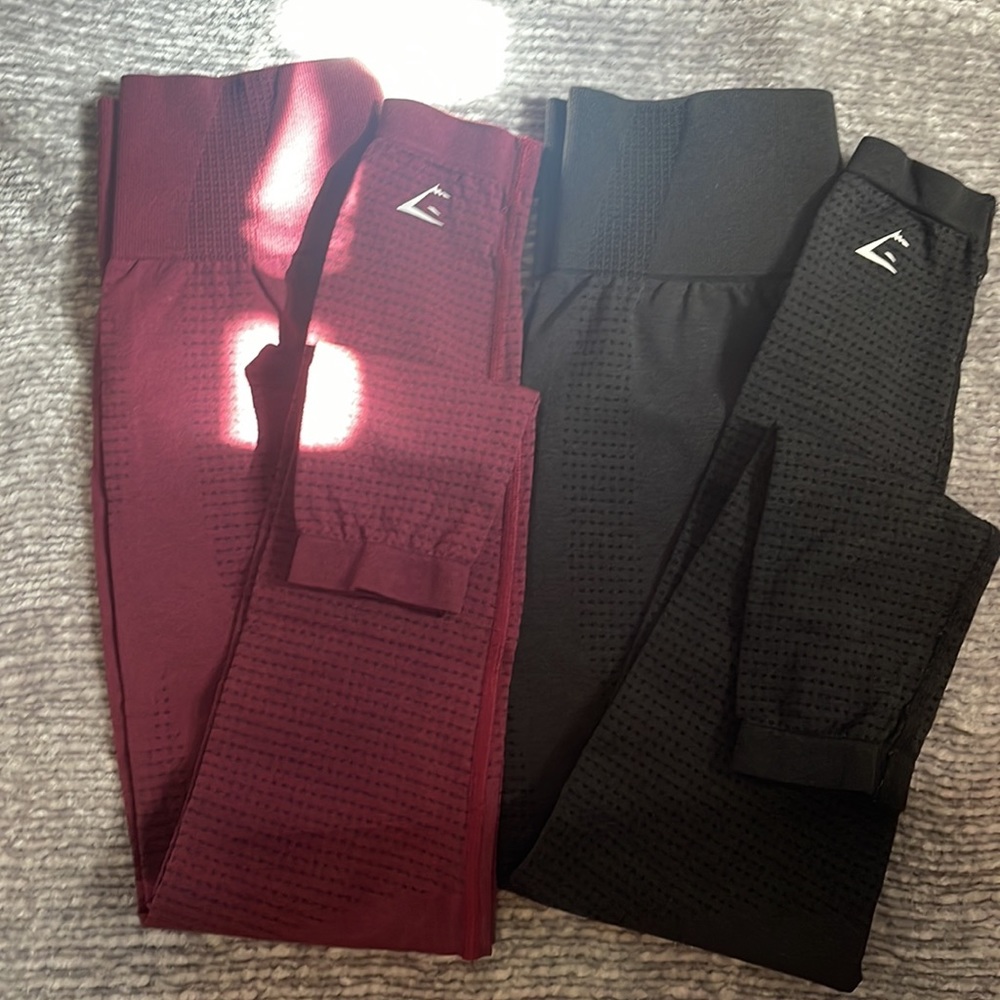 Maroon gymshark leggings - Picture 2 of 3